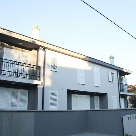 Apartman Rina,بيوغْغاد نا موغو المظهر الخارجي الصورة